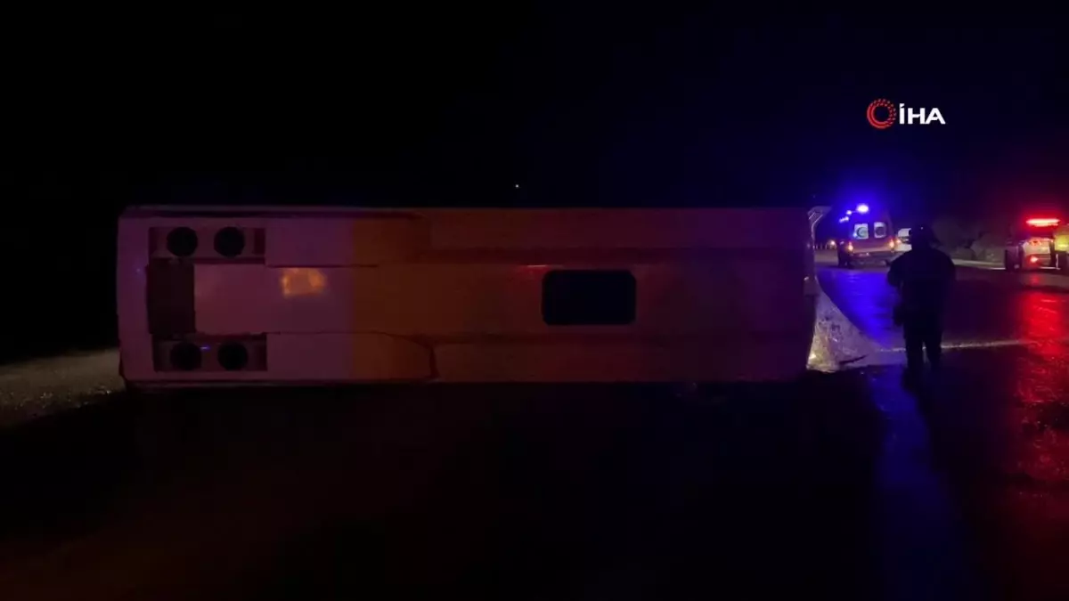 Kastamonu’da Midibüs Devrildi: 24 Yaralı
