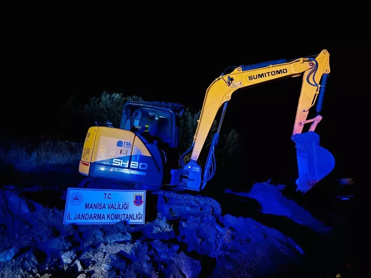 Manisa’da Kaçak Kazı Yapan İki Şüpheli Gözaltına Alındı
