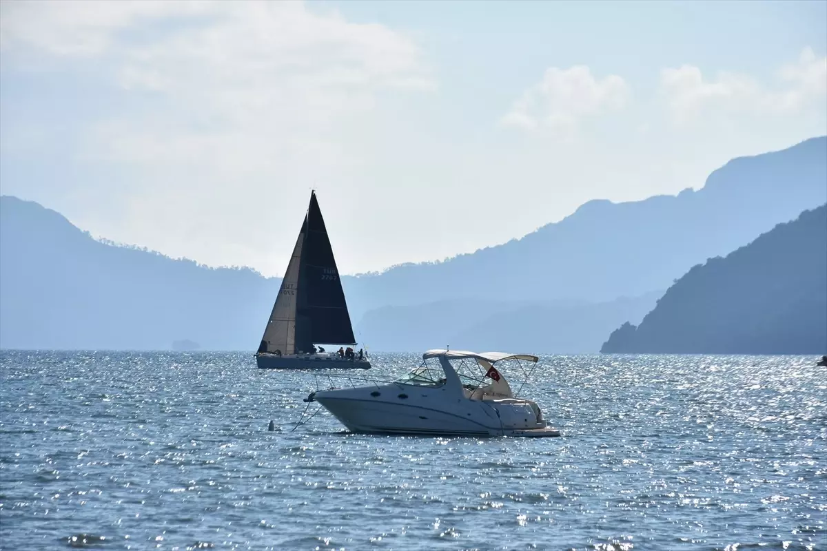 Marmaris’te Yelkenli Yat Yarışları Başladı