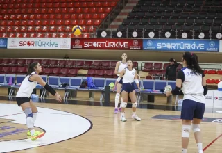 Merinos Voleybol, Sultanlar Ligi Hedefinde İleriye Adım Atıyor