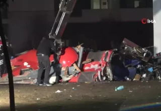 Muğla’da Kaza Kırıma Uğrayan Ambulans Helikopterin Enkaza Kaldırıldı
