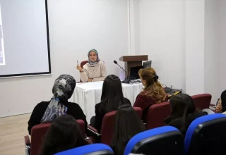 Muş’ta Şiddetsiz İletişim Semineri Düzenlendi