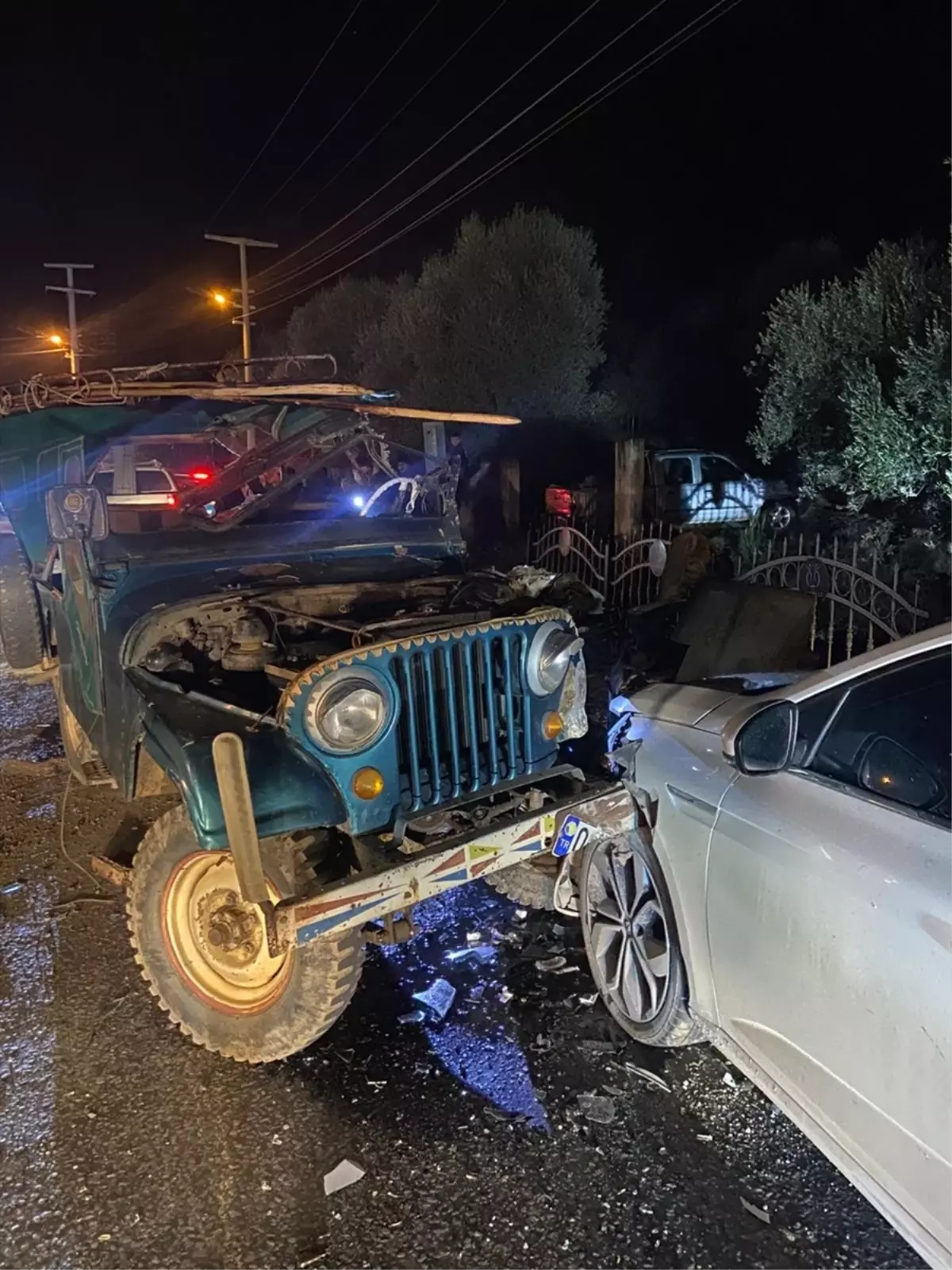 Nazilli’de Trafik Kazası: Cip Sürücüsü Yaralandı