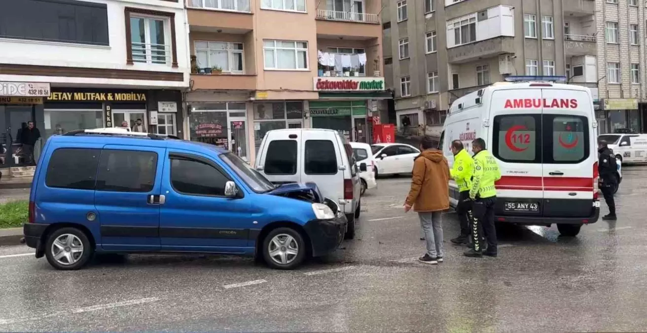 Samsun’da Ticari Araç Çarpışması: 1 Yaralı