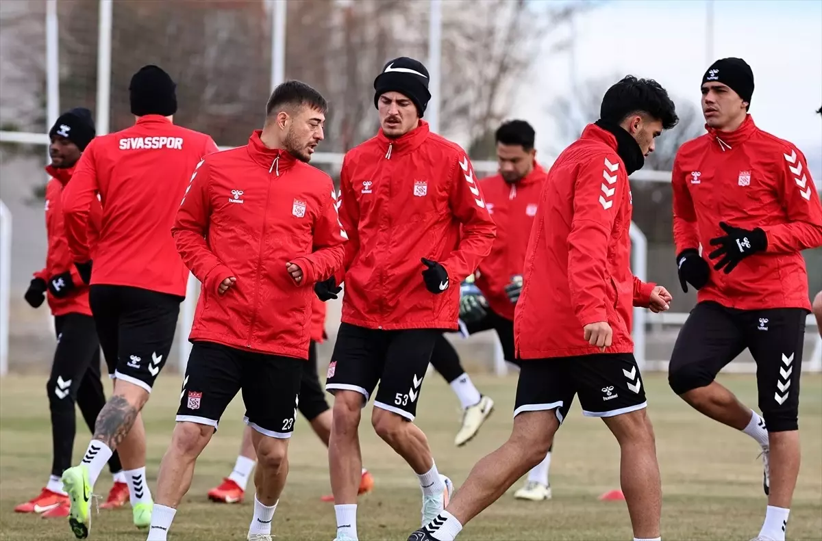 Sivasspor, Keçiörengücü Maçı Hazırlıklarına Devam Ediyor