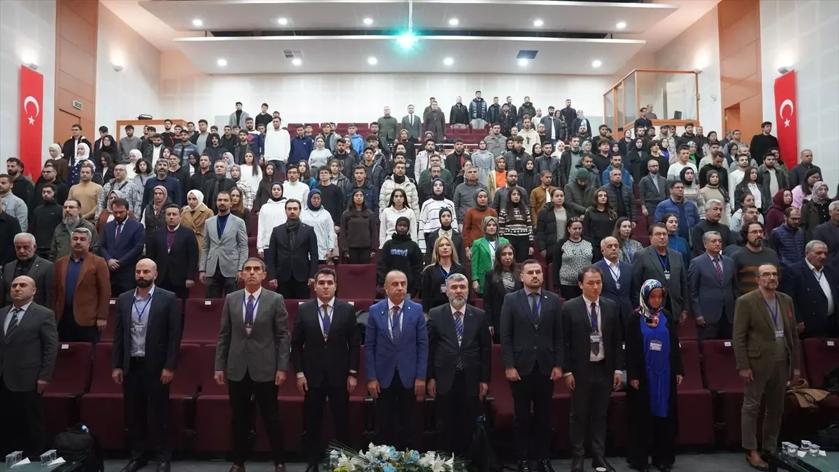 Türkiye’nin İlk Yüzer Güneş Enerjisi Zirvesi Adıyaman’da Gerçekleşti