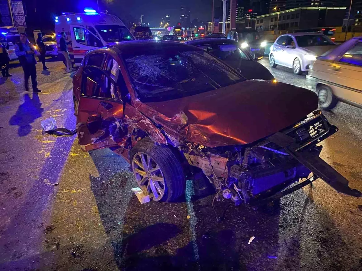 Üsküdar’da Zincirleme Trafik Kazası: 5 Yaralı