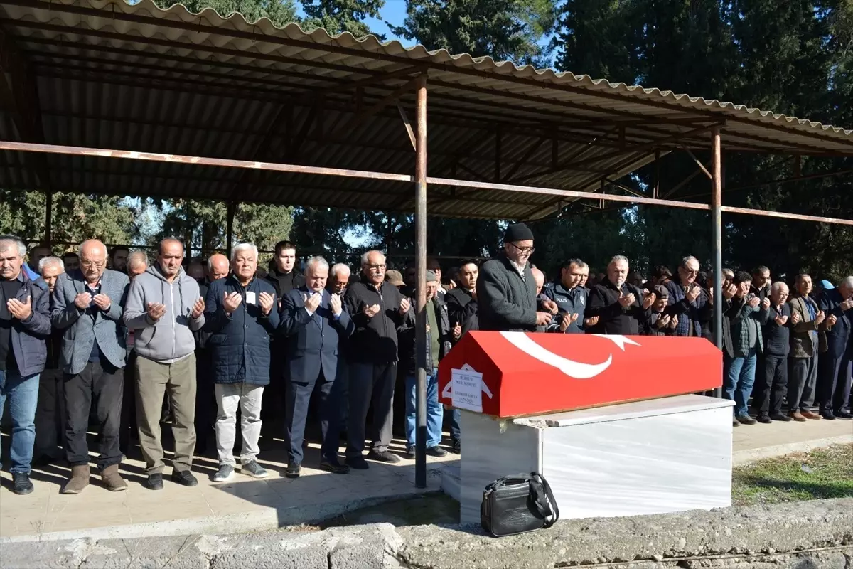 Adana’da Trafik Kazasında Hayatını Kaybeden Polis Memuru Bahadır Kopan Toprağa Verildi