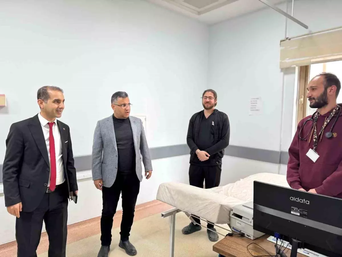 Adıyaman Sağlık Müdürü Kahta Devlet Hastanesi’ni Ziyaret Etti
