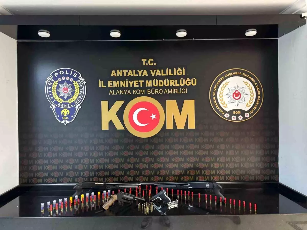Alanya’da Suç Örgütüne Operasyon: 8 Gözaltı
