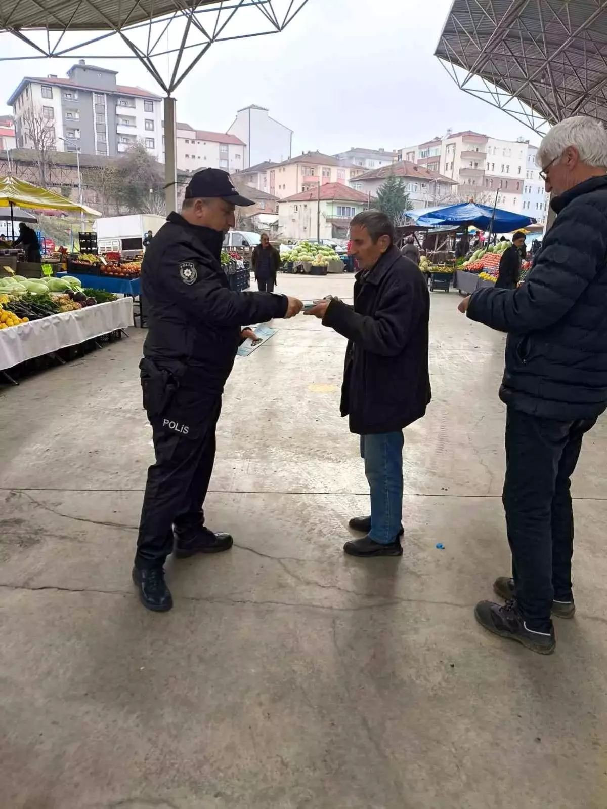 Düzce’de Polis Ekiplerinden Dolandırıcılık Uyarısı