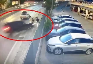 Kocaeli’deki Trafik Kazasında Yeni Güvenlik Kamerası Görüntüleri Ortaya Çıktı