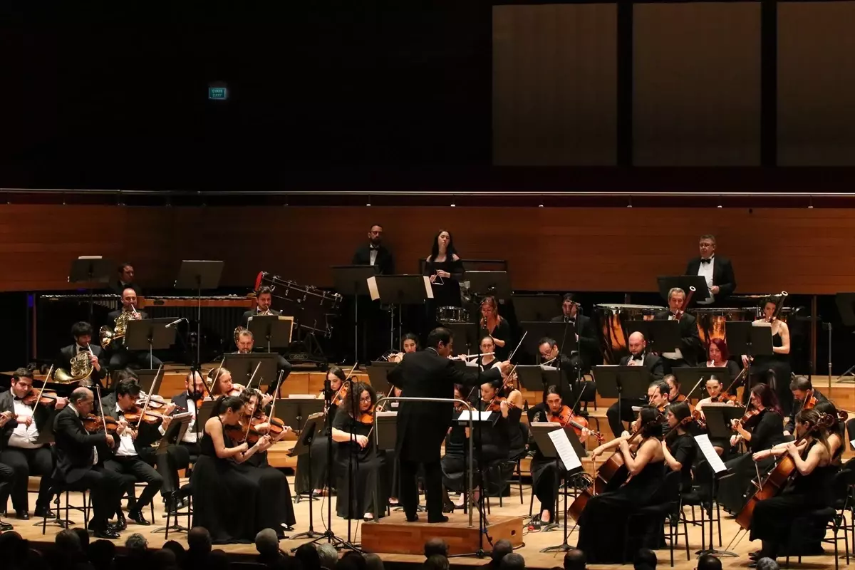 Olten Filarmoni Orkestrası, İzmir’de Unutulmaz Bir Konser Verdi