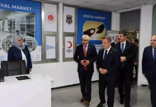 Adana’da ‘Sosyal Market’ Projesi Açıldı