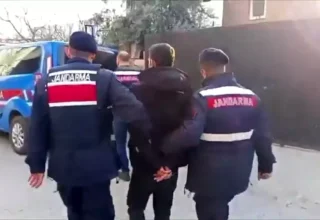 Adana’da Tefecilere Operasyon: 8 Gözaltı, 100 Milyon TL Zarar