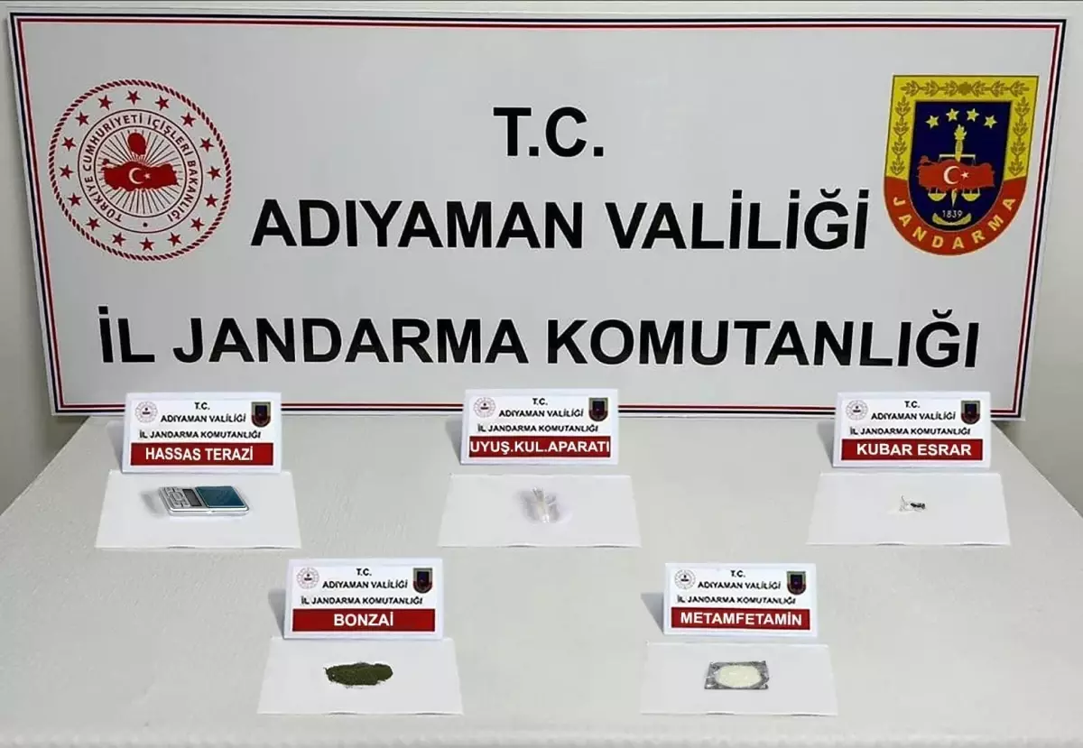 Adıyaman’da Uyuşturucu Denetimlerinde 12 Kişi Gözaltına Alındı