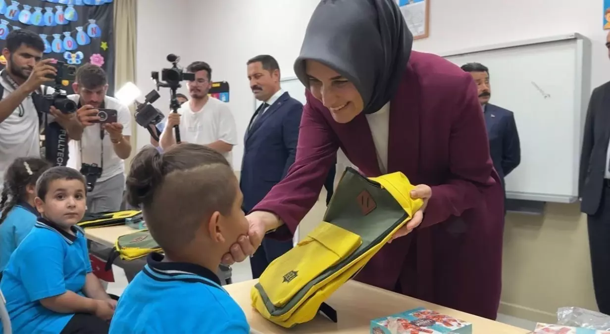 Afyonkarahisar’da ‘Kadınana İlkokulu’ açıldı