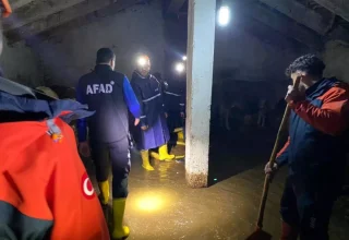 Ağrı’da Kar Erimesi Nedeniyle Su Baskını: 16 Konut ve 8 Ağıl Su Altında Kaldı