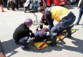 Antalya’da Motokuryelerin Çarpıştığı Kazada Bir Kişi Yaralandı