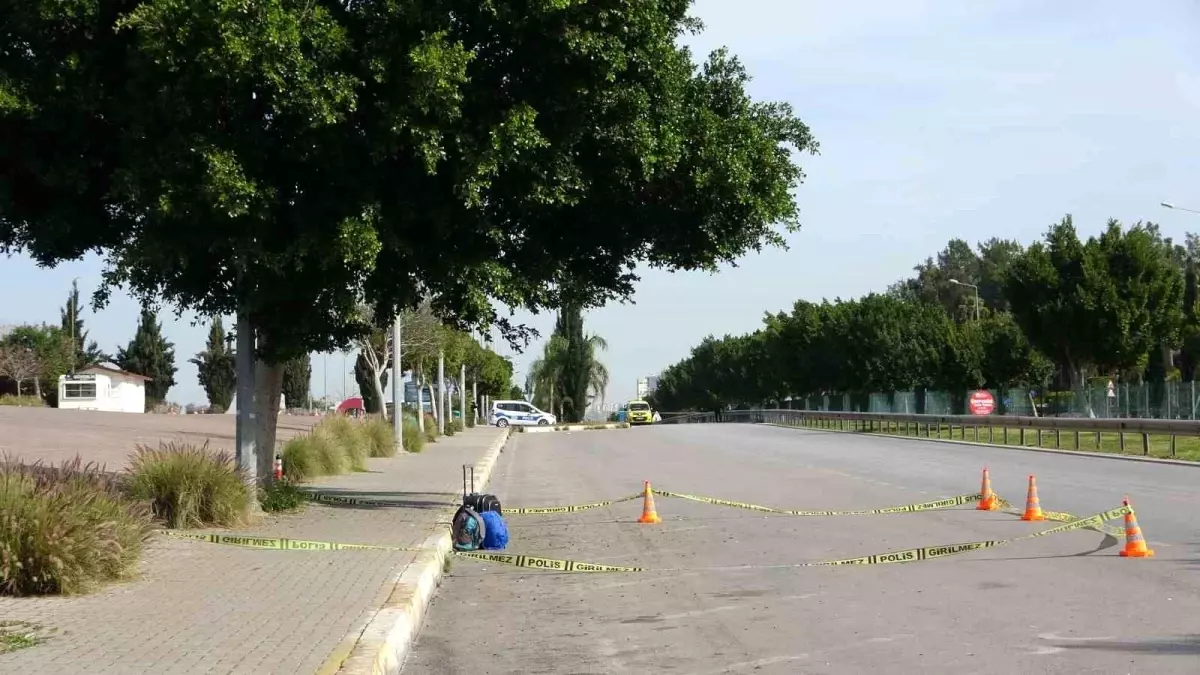 Antalya’da Şüpheli Valiz Alarmı: İçinden Kıyafet ve Kişisel Eşyalar Çıktı