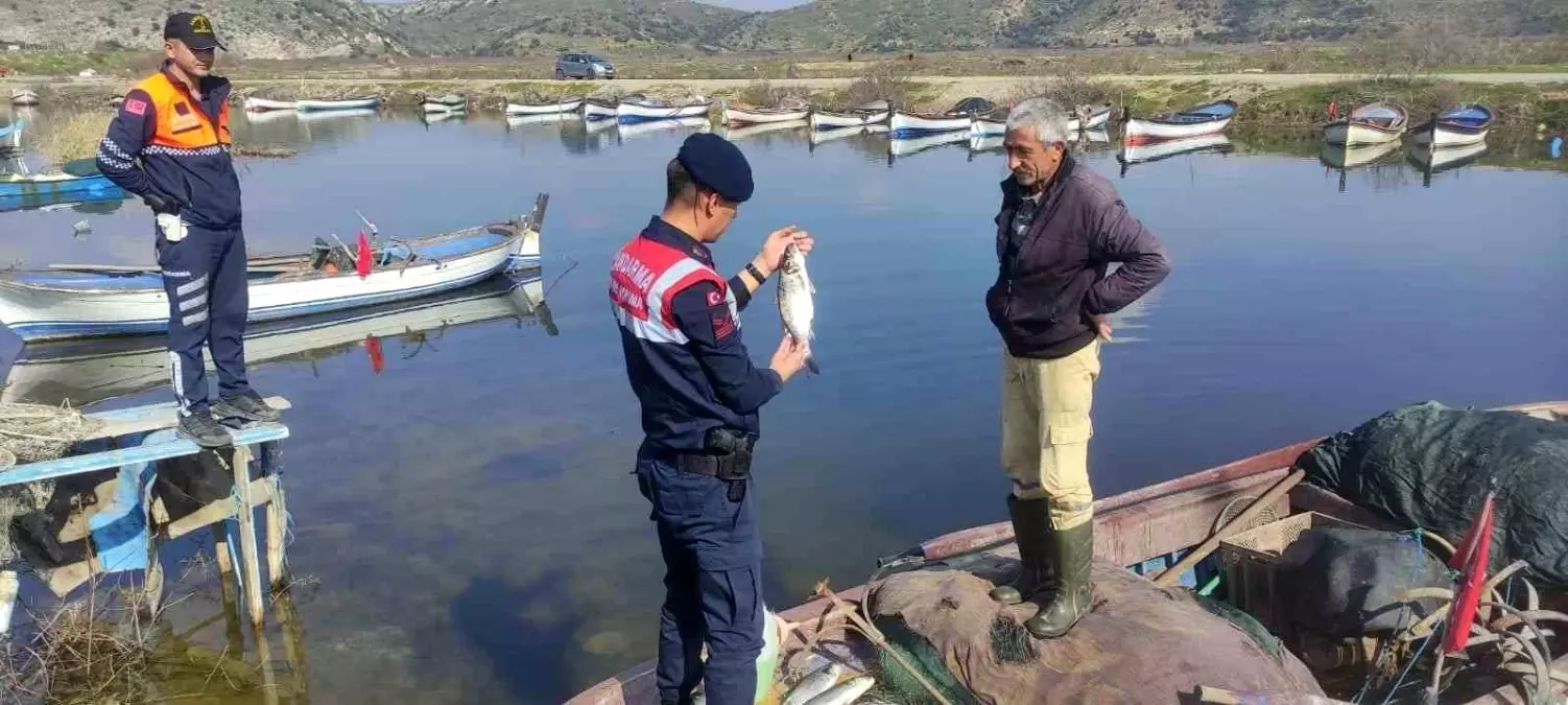 Bafa Gölü’nde Jandarma Denetimi: Yasa Dışı Balık Avcılığına Karşı Mücadele