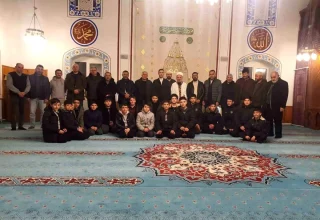 Bayburt’ta ‘Vakti Kuşanmak’ etkinlikleri kapsamında sahur yapılıp namaz kılındı