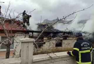 Burdur’da Elektrik Kıvılcımı Yangına Neden Oldu