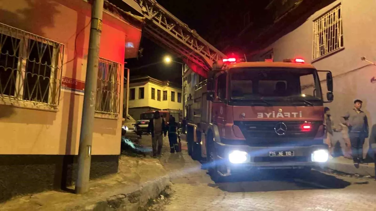 Burdur’da Yangın: Sobadan Çıkan Alevler Kısa Sürede Söndürüldü