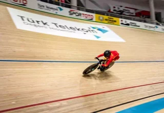 Çinli Bisikletçi Yuan Liying, UCI Pist Bisikleti Uluslar Kupası’nda Dünya Rekoru Kırdı