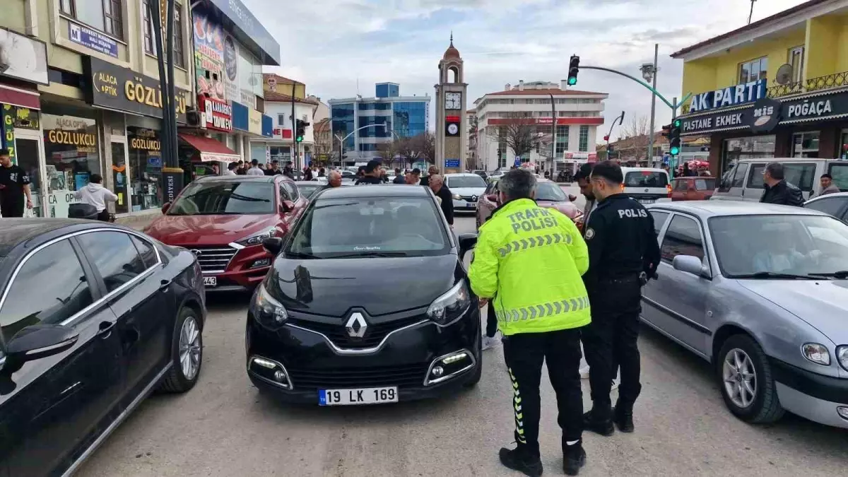 Çorum’un Alaca İlçesinde Otomobilin Çarptığı Yaya Yaralandı