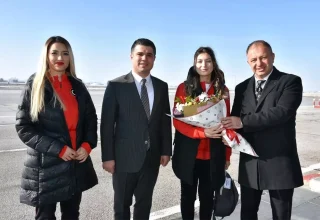 Damla Köse, Avrupa İkincisi Oldu ve Havalimanında Çiçeklerle Karşılandı