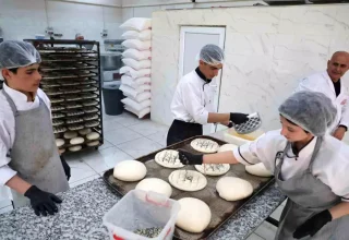 Diyarbakır Meslek Lisesi’nden İhtiyaç Sahiplerine Ramazan Yardımı