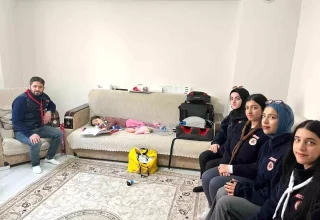 Erzurum İzcilerinden SMA Hastası Esmanur’a Moral Ziyareti