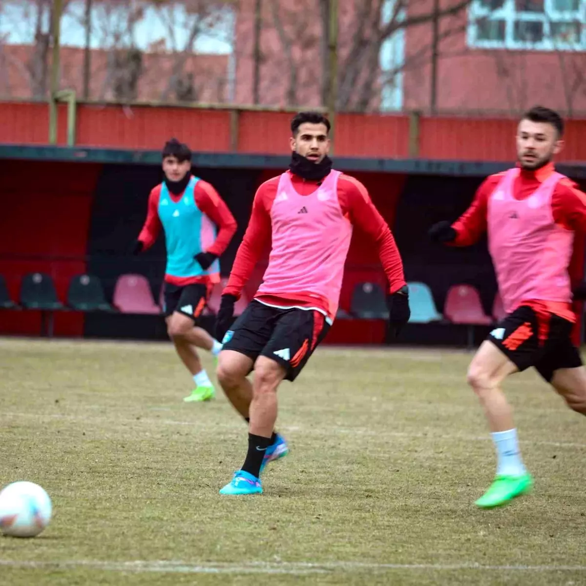 Erzurumspor FK, Pendik Maçını Ankara’da Oynayacak