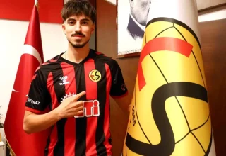 Eskişehirspor, Berk Zerenman ile Anlaştı