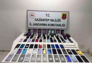 Gaziantep’te 2 Milyon TL Değerinde Kaçak Cep Telefonu Ele Geçirildi