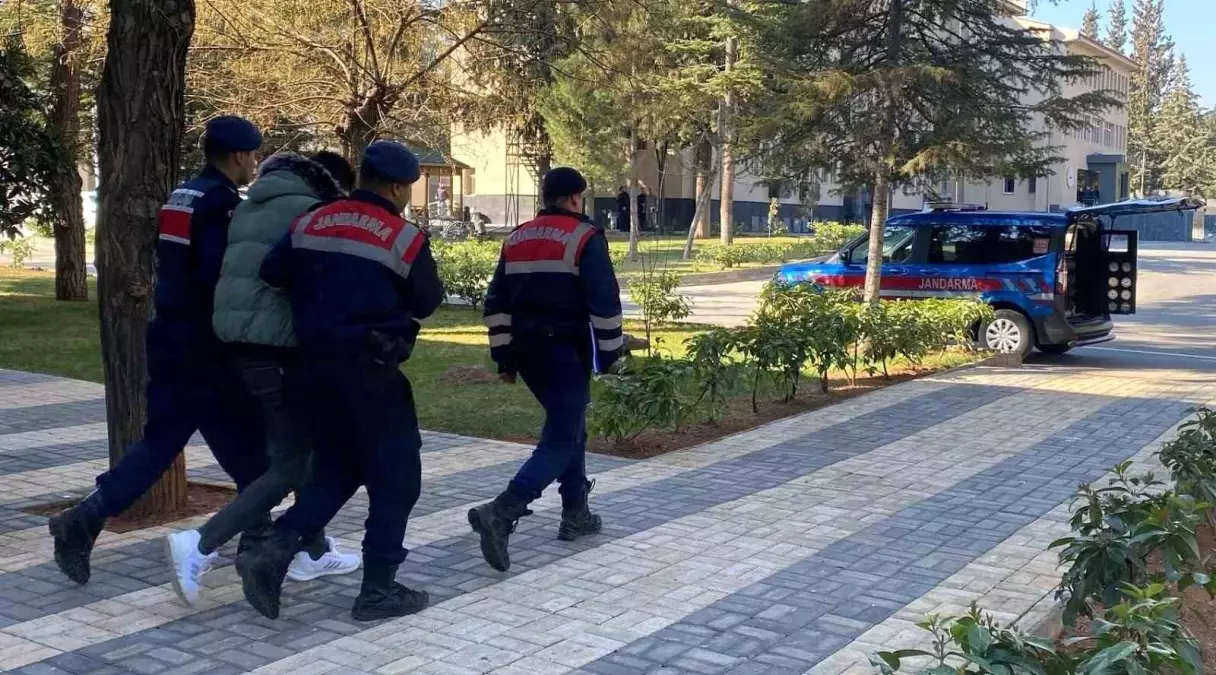 Gaziantep’te PKK/KCK Üyesi 2 Terör Şüphelisi Yakalandı ve Tutuklandı