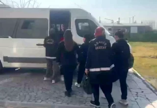 Hatay’da Kaçak Çalışan 3 Yabancı Kadın Gözaltına Alındı