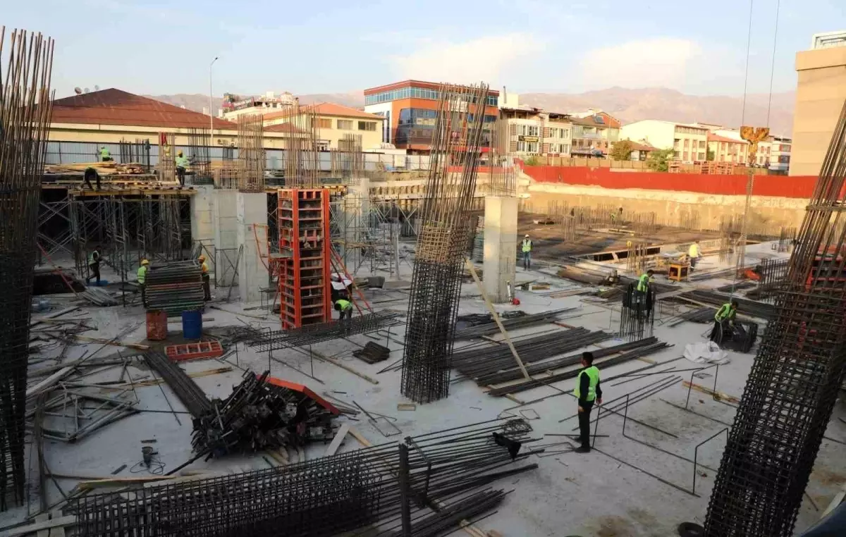 İnşaat Maliyet Endeksi Yıllık Yüzde 26,61 Arttı