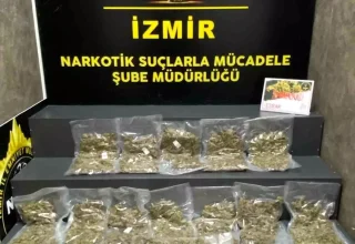 İzmir’de 6 Kilo 700 Gram Uyuşturucu Ele Geçirildi