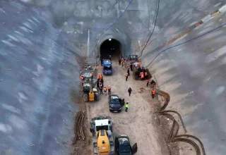 Kayseri’de Hızlı Tren Şantiyesinde Kaya Düşmesi: 1 Ölü, 1 Yaralı