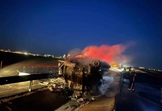 Kızıltepe’de Akaryakıt Yüklü Tanker Yangını: Şoför Yaralandı