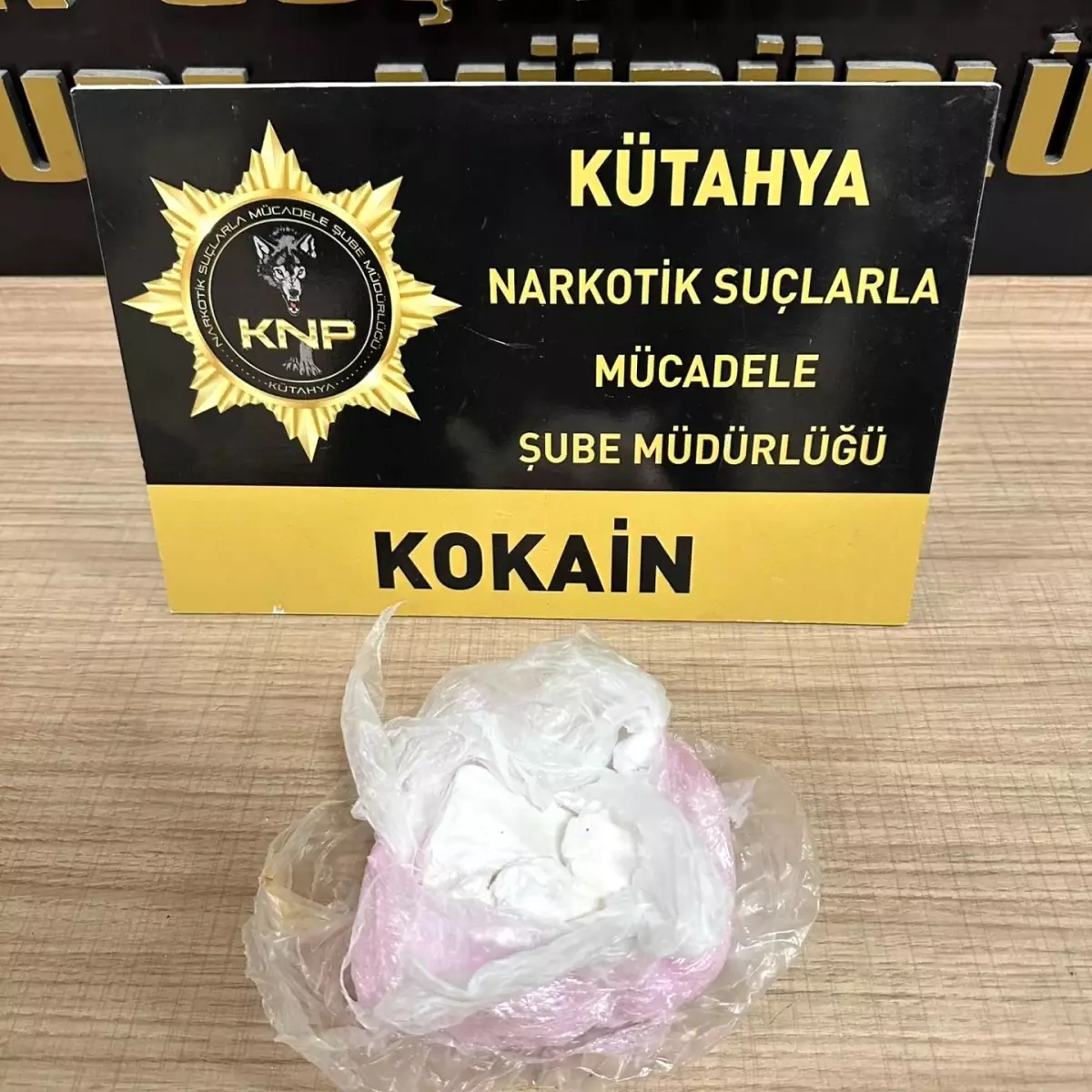 Kütahya’da Uyuşturucu Operasyonu: 150 Gram Taş Kokain Ele Geçirildi
