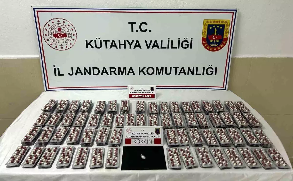 Kütahya’da Uyuşturucu Operasyonu: 2 Bin 870 Hap Ele Geçirildi