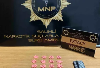 Manisa’da Uyuşturucu Operasyonu: 200 Ecstasy Hap Ele Geçirildi