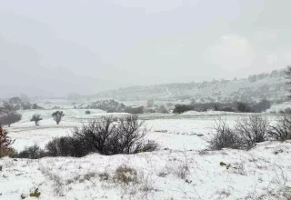 Manisa’nın Demirci İlçesinde Kar Yağışı Etkili Oldu