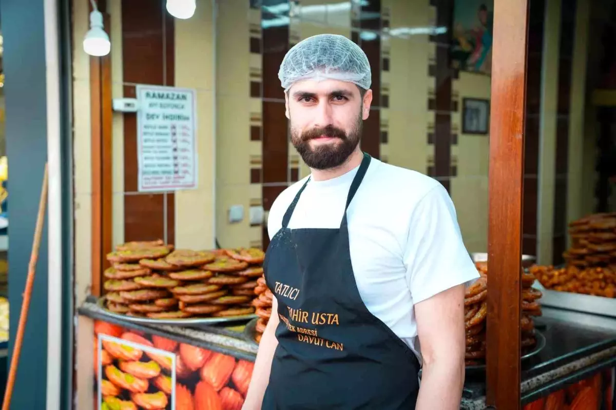 Mardin’de Ramazan Ayında Halka Tatlısına Yoğun İlgi