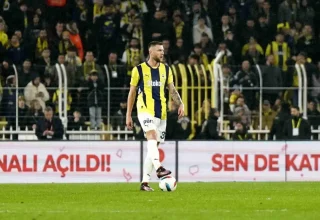 Milan Skriniar, Fenerbahçe’nin başarısında kilit rol oynuyor