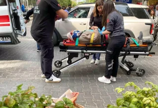 Nazilli’de Motosiklet ile Bisiklet Çarpıştı: 2 Yaralı