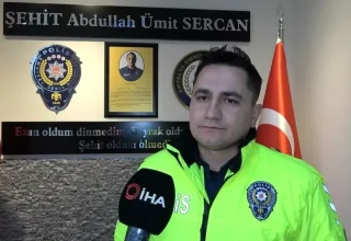 Öğretmene verdiği nasihatle içleri yakan polis memuru: “Onun sayesinde eşime ve çocuğuma binlerce dua geldi”